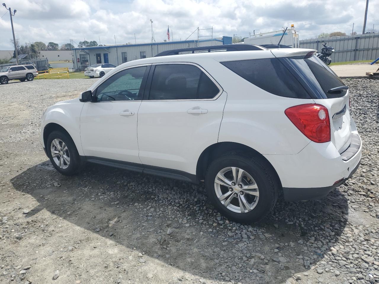 2015 Chevrolet Equinox - Image 2