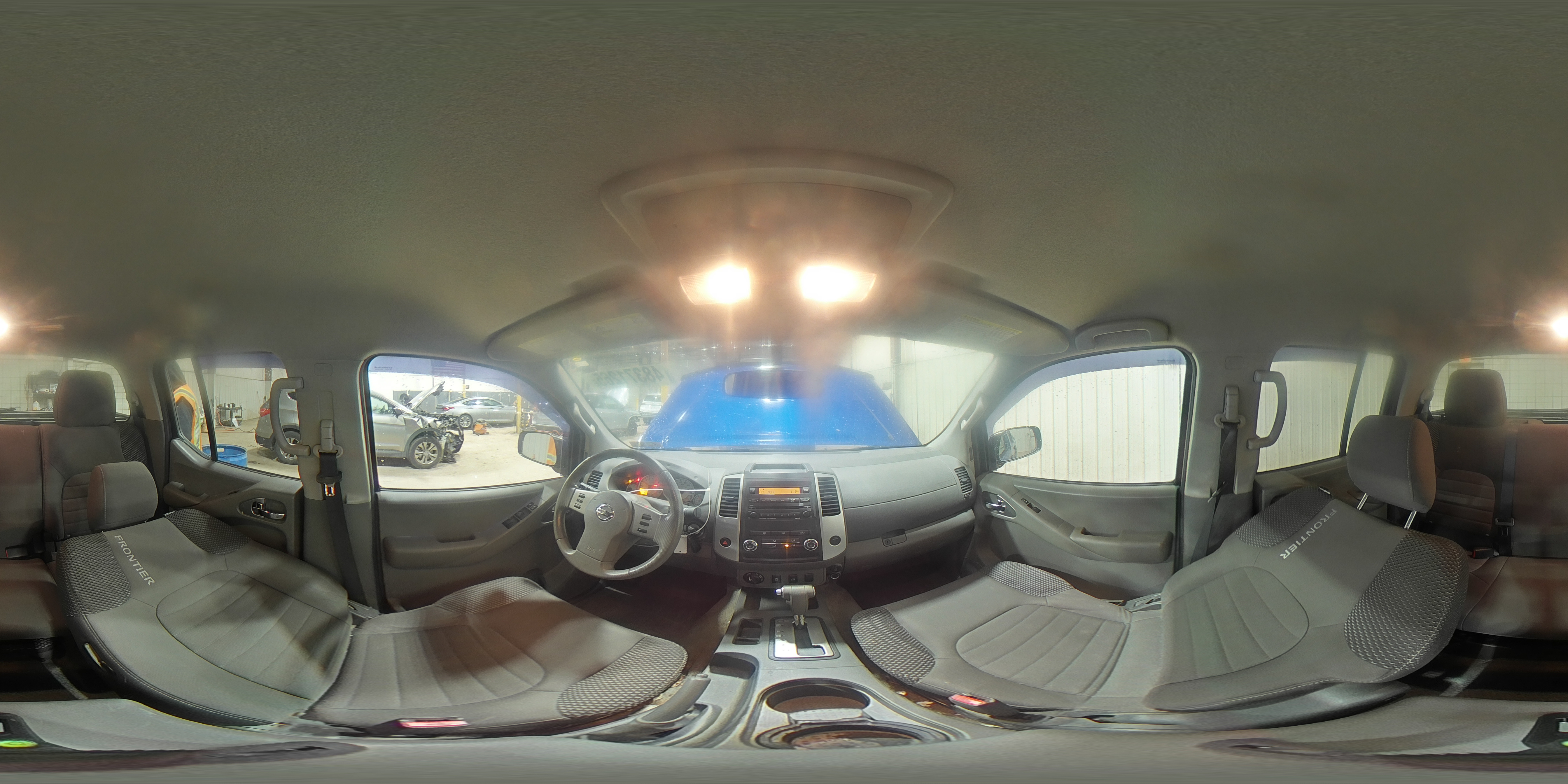 2012 Nissan Navara (Frontier) - Image 14