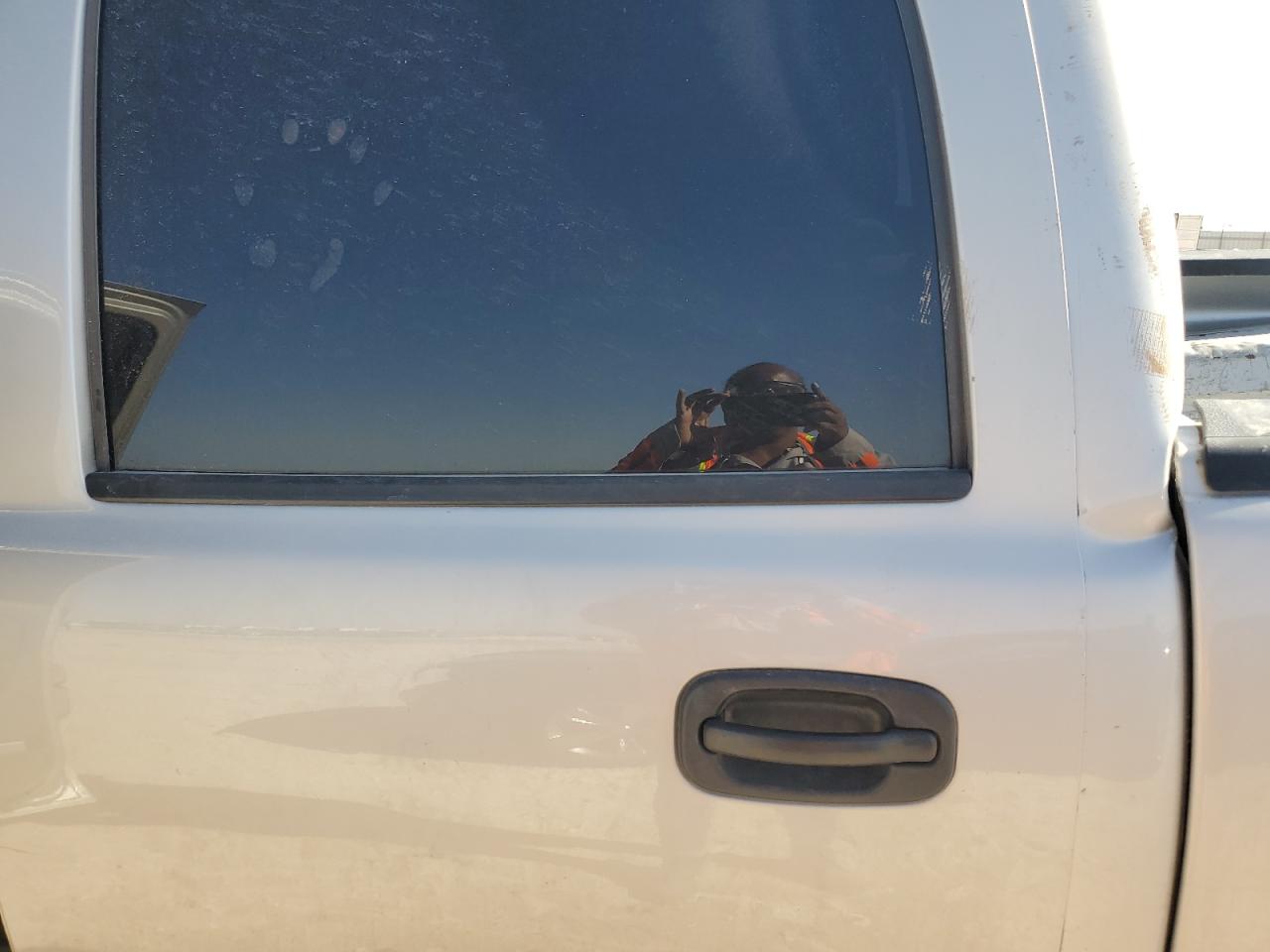 2006 Chevrolet Silverado - Image 8