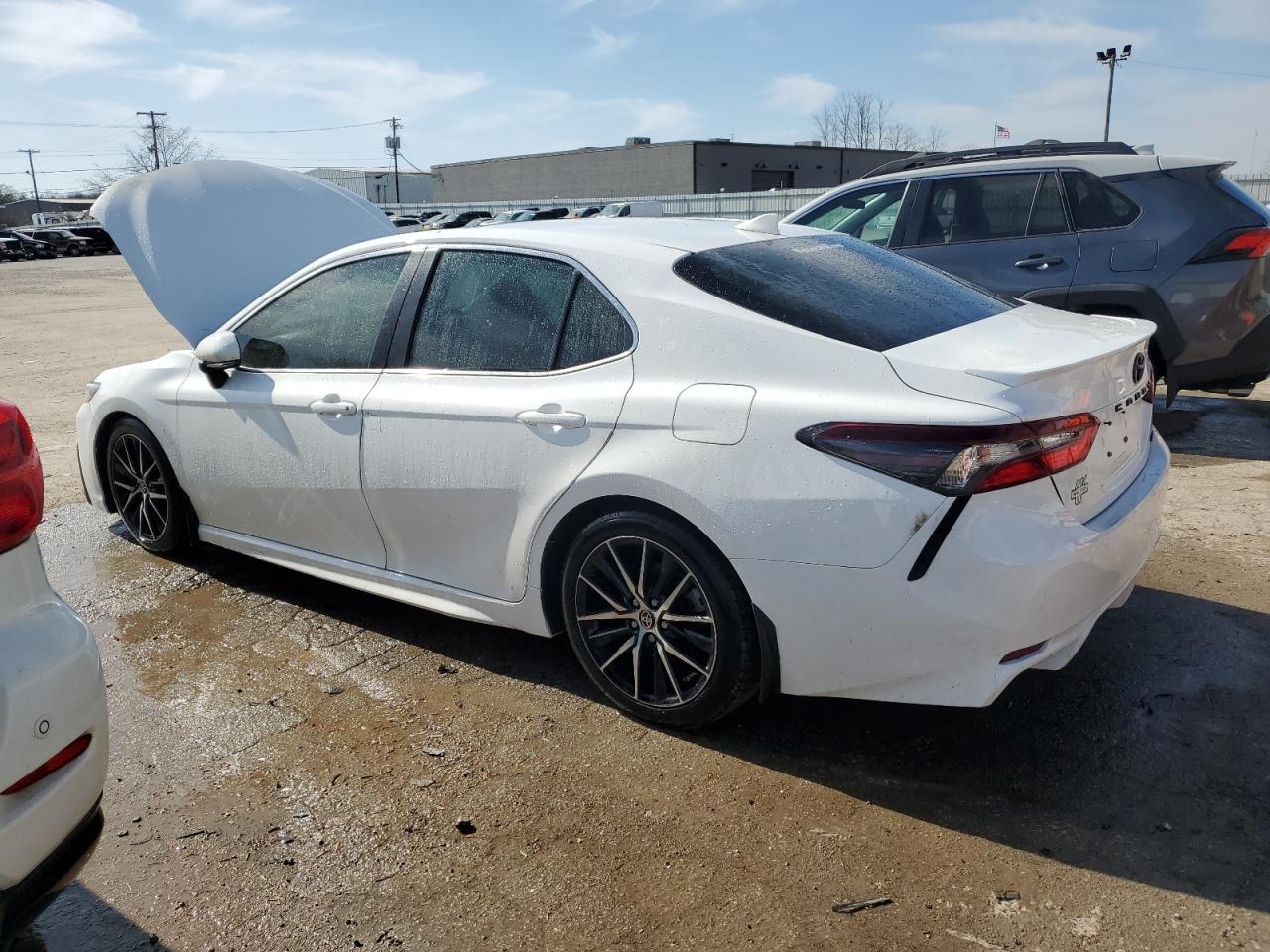 2022 Toyota Camry - Image 2