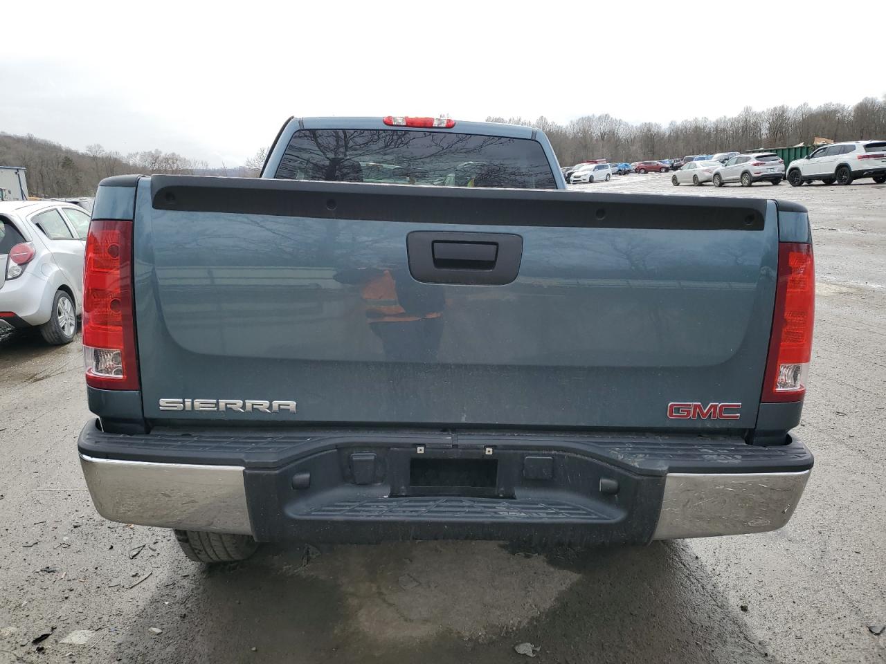 2012 GMC Sierra - Image 6