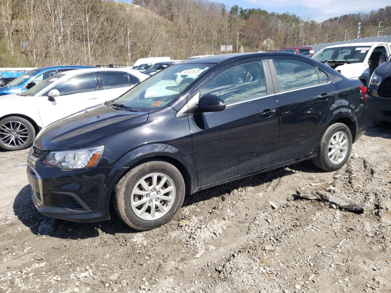2020 Chevrolet Sonic Lt de vânzare în Hurricane, WV - Front End