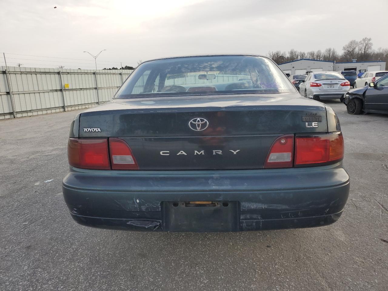 1995 Toyota Camry - Image 6