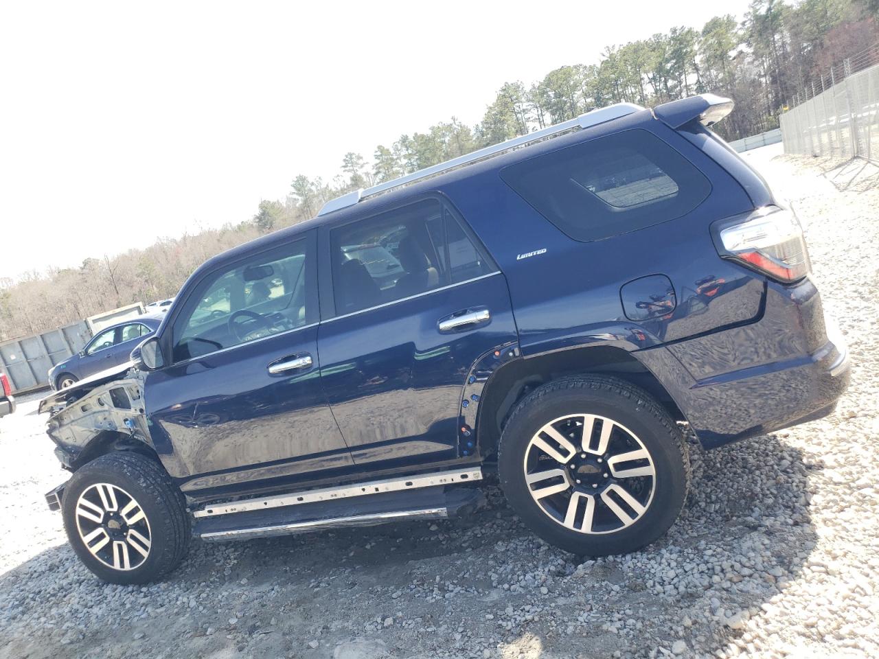 2015 Toyota 4Runner - Image 2