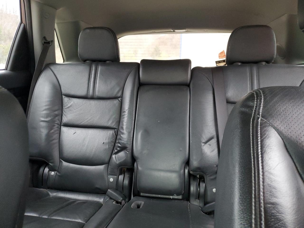 2011 Kia Sorento - Image 10