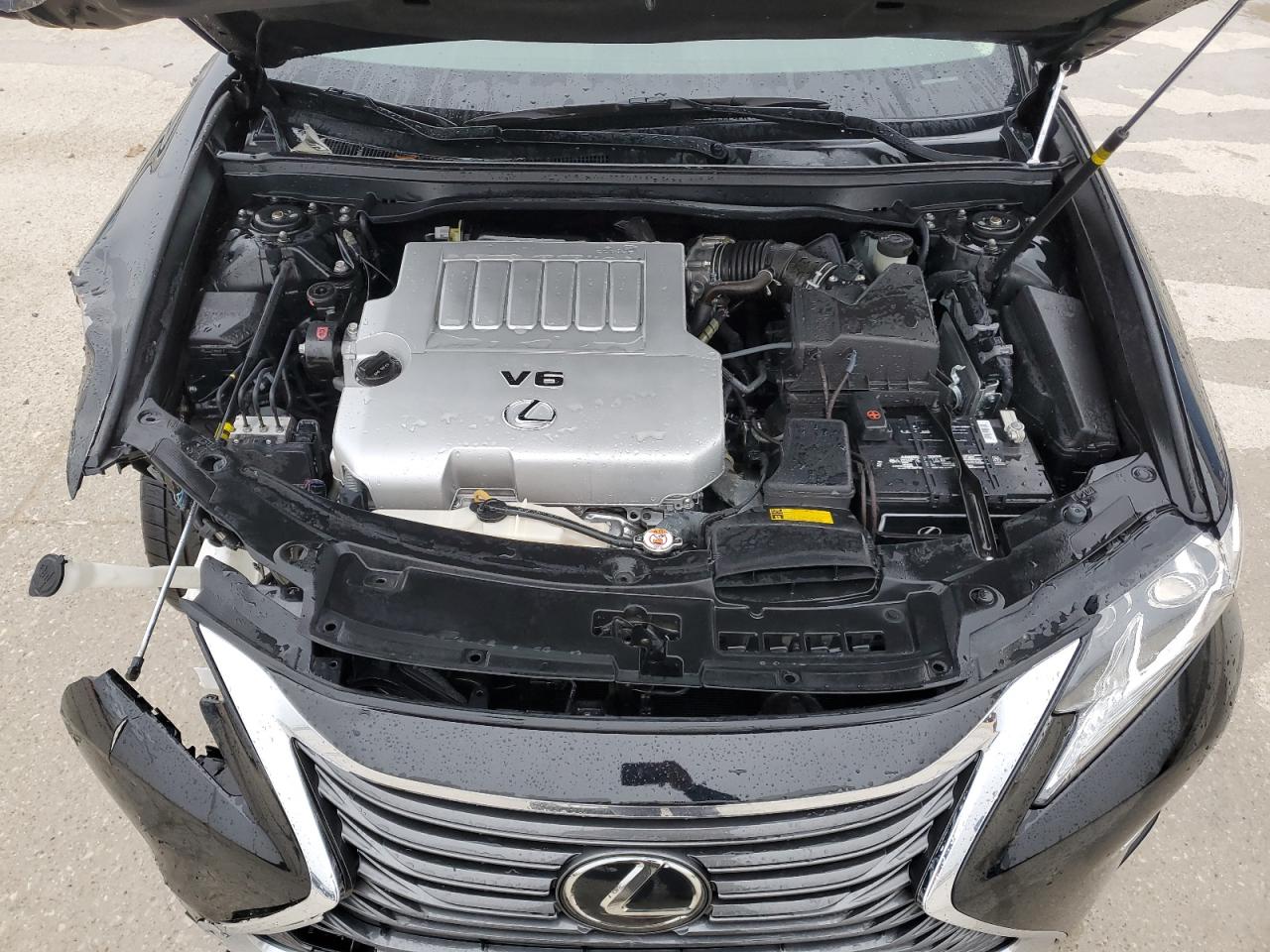 2016 Lexus ES - Image 11