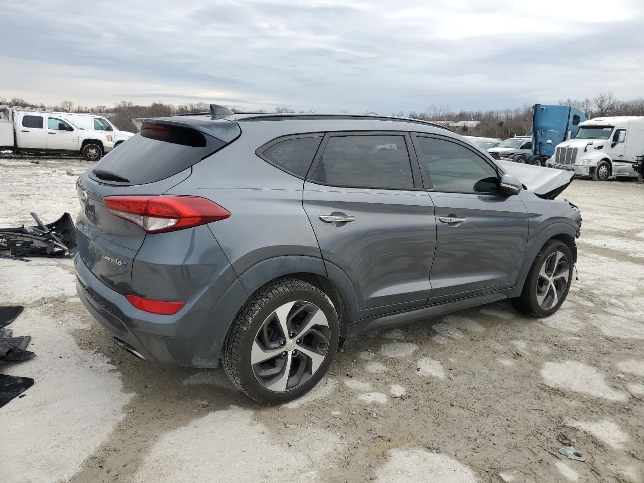 2016 Hyundai Tucson - Image 3