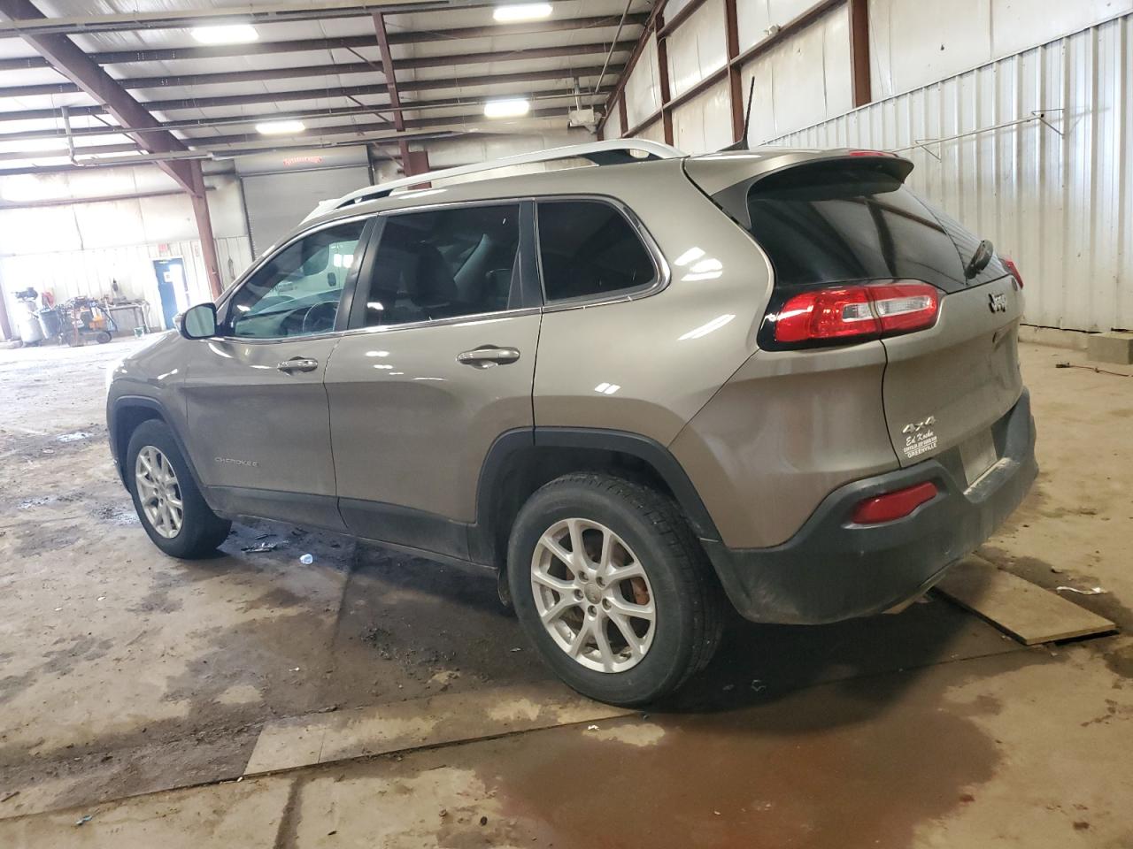 2017 Jeep Grand Cherokee - Image 2