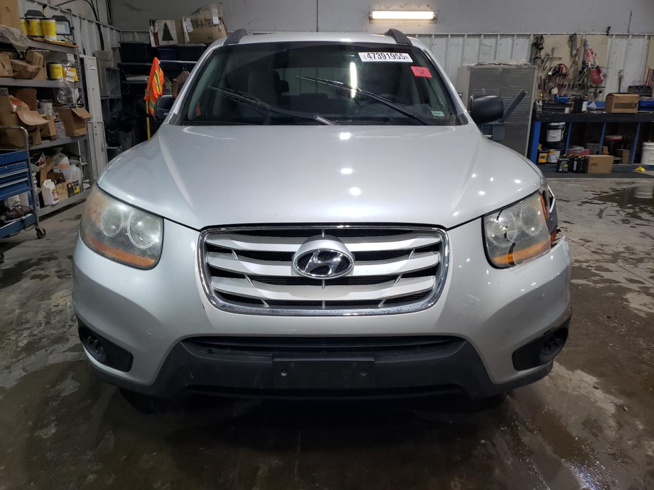 2011 Hyundai Santa Fe - Image 5