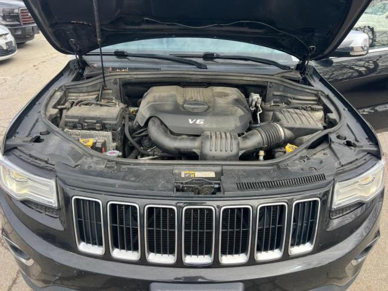 2015 Jeep Grand Cherokee - Image 7