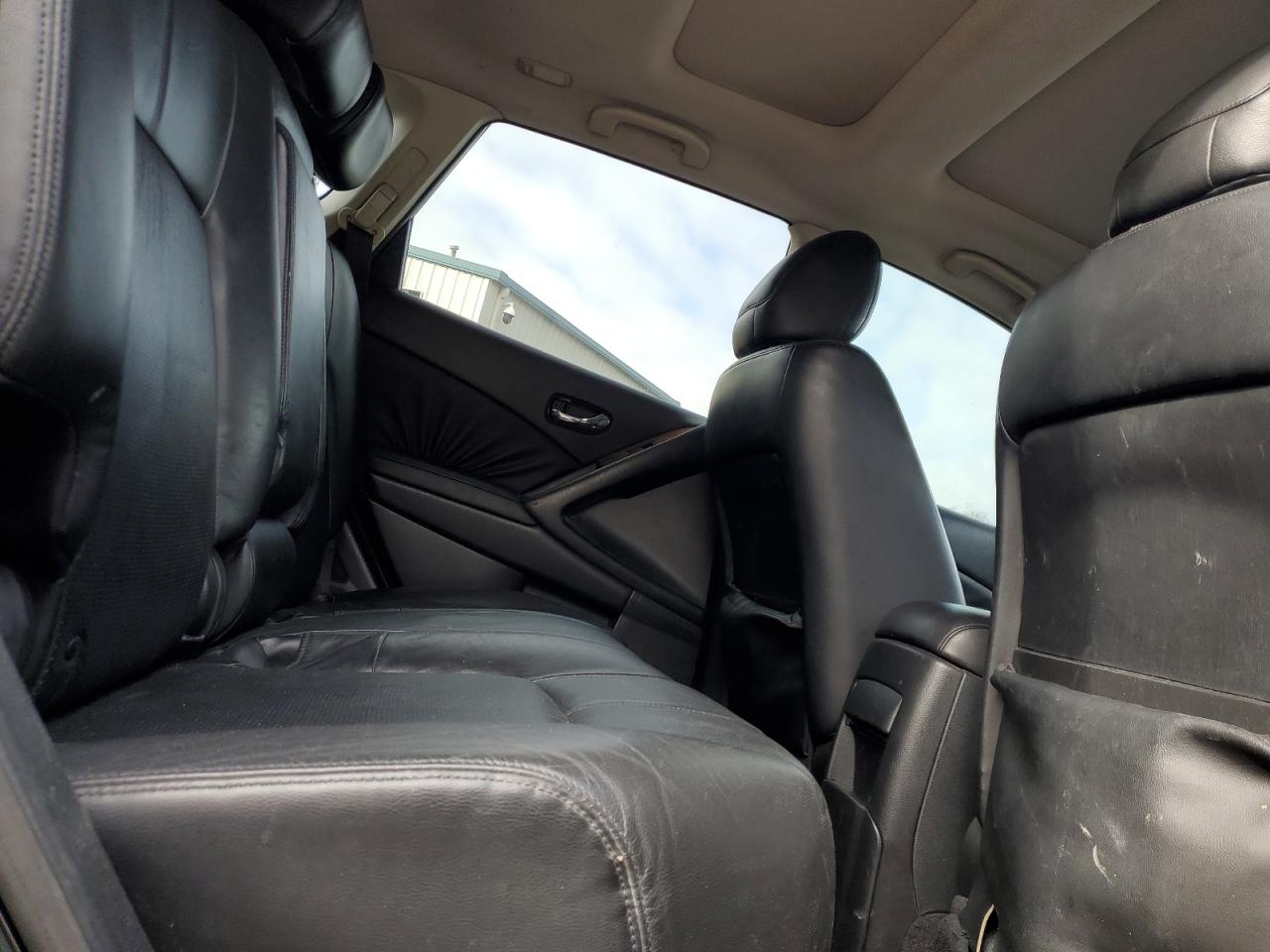 2009 Nissan Murano - Image 11