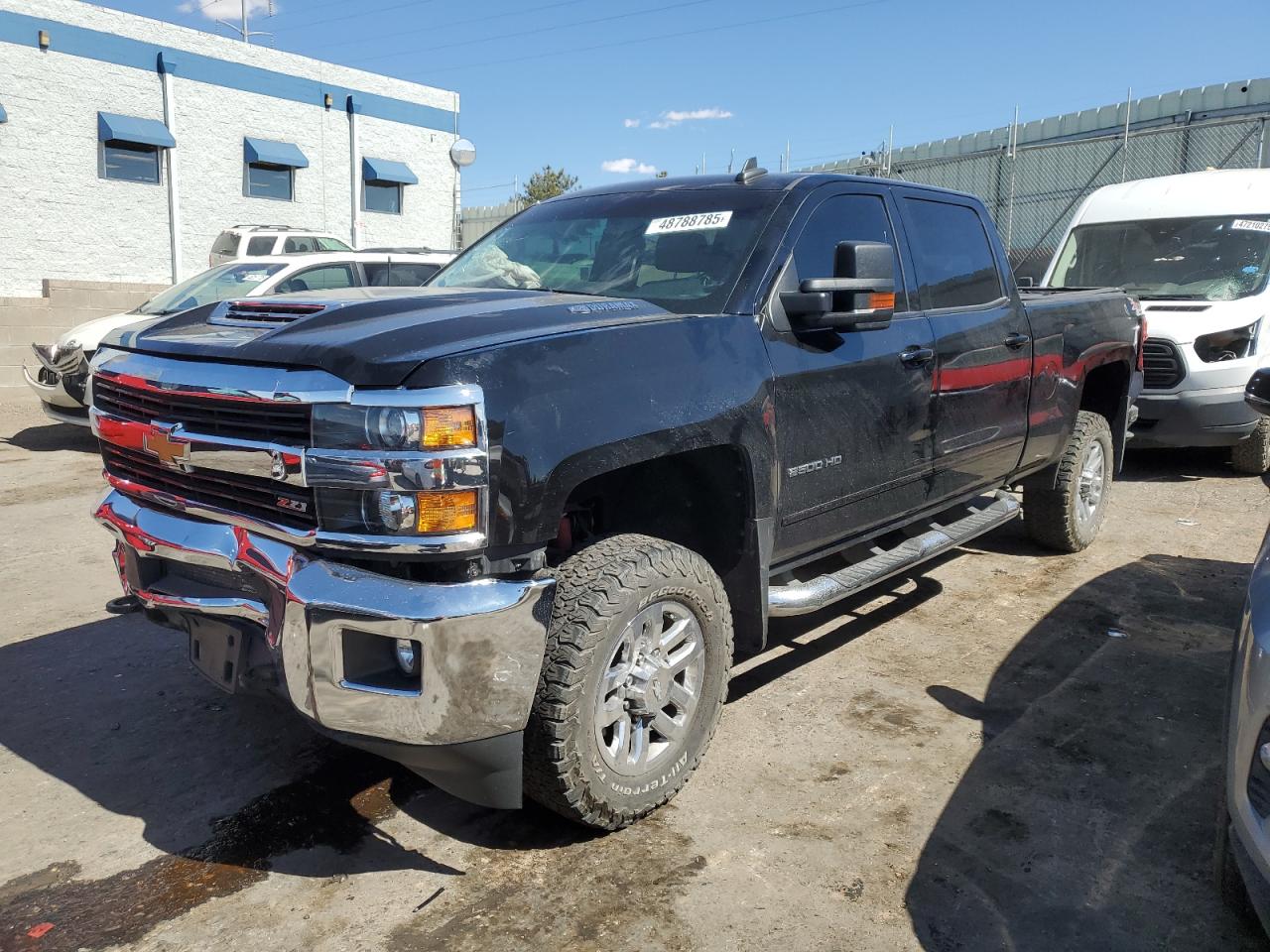 2017 Chevrolet Silverado K2500 Heavy Duty Lt for Sale in Albuquerque, NM - Front End