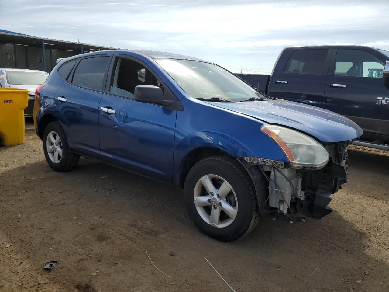 2010 Nissan Rogue - Image 4