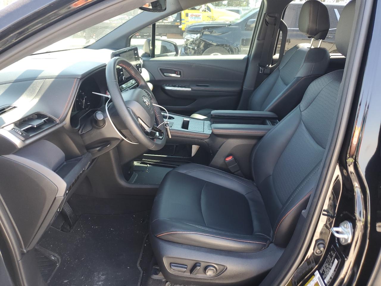 2021 Toyota Sienna - Image 7