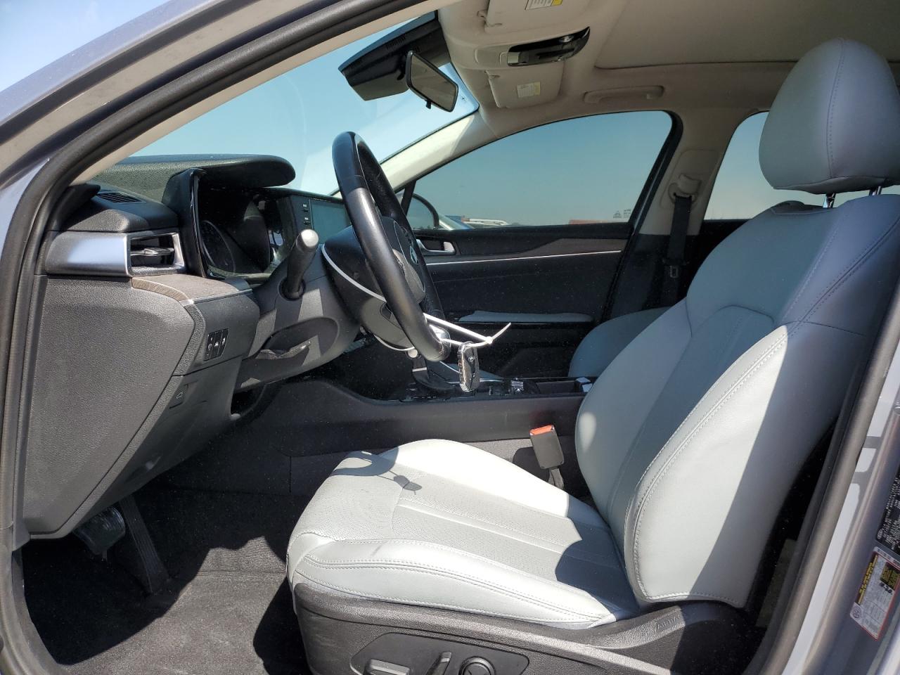 2021 Kia K5 - Image 7