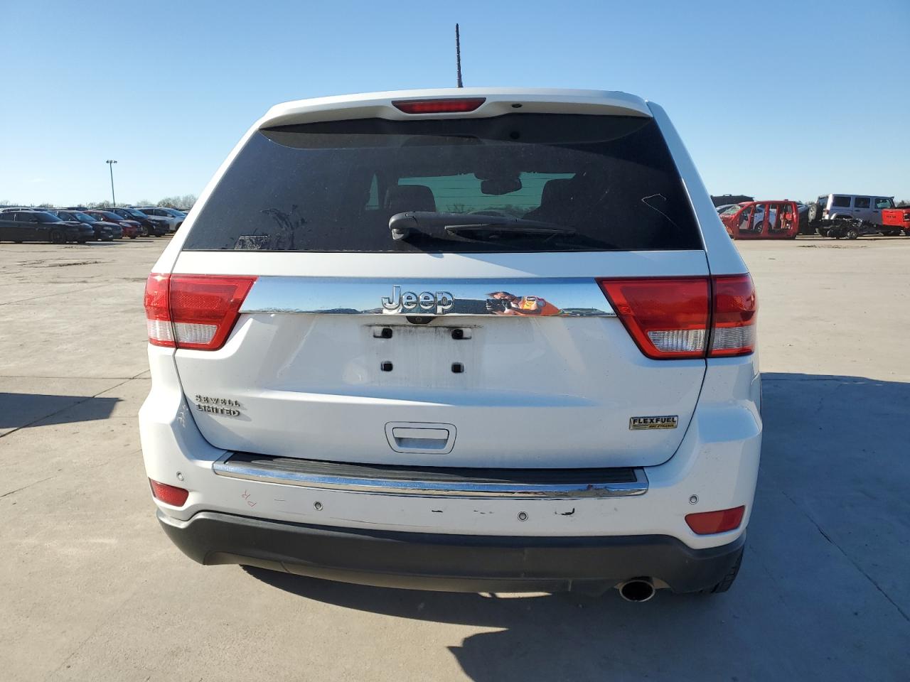 2013 Jeep Grand Cherokee - Image 6