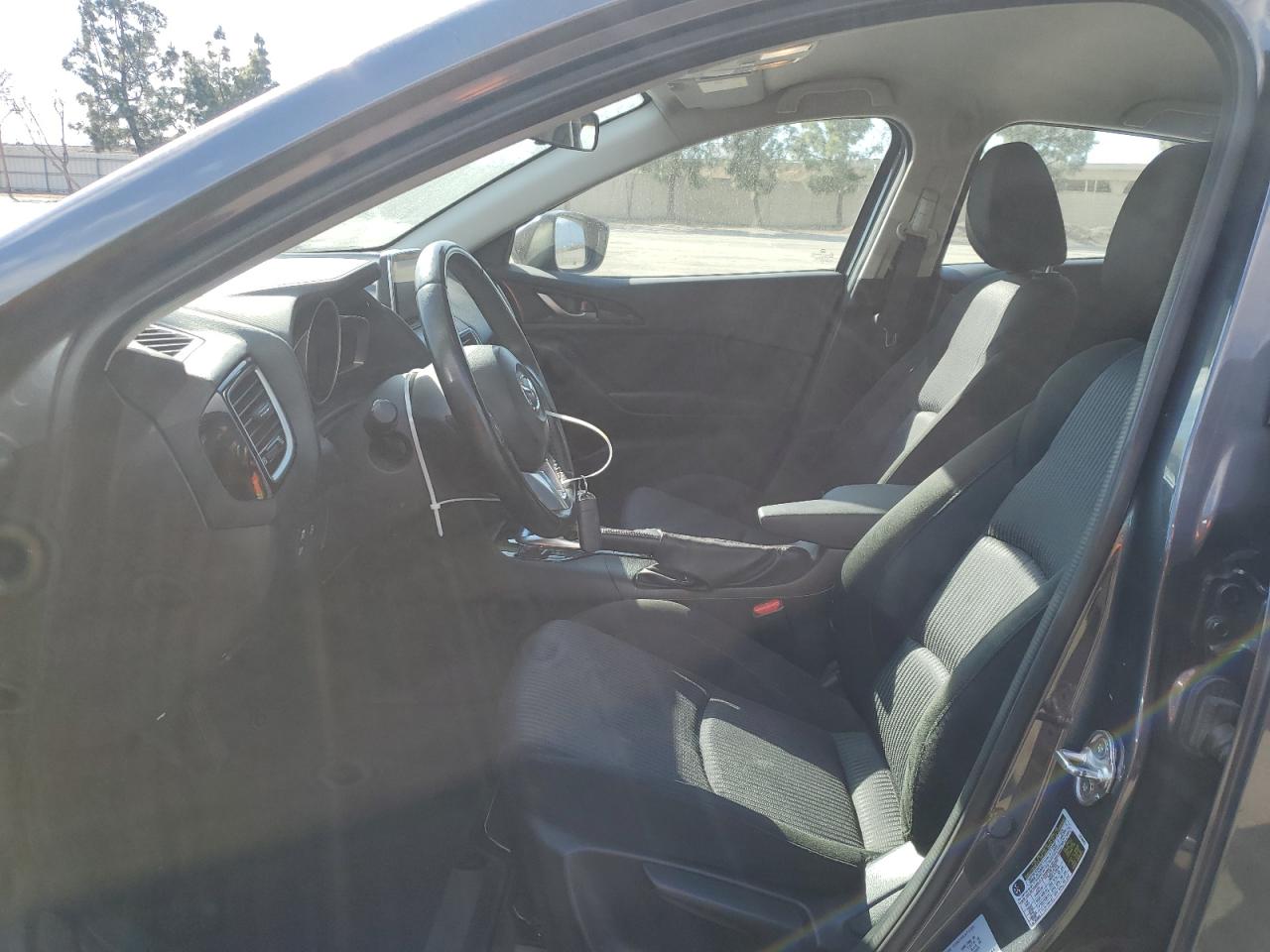 2015 Mazda 3 - Image 7