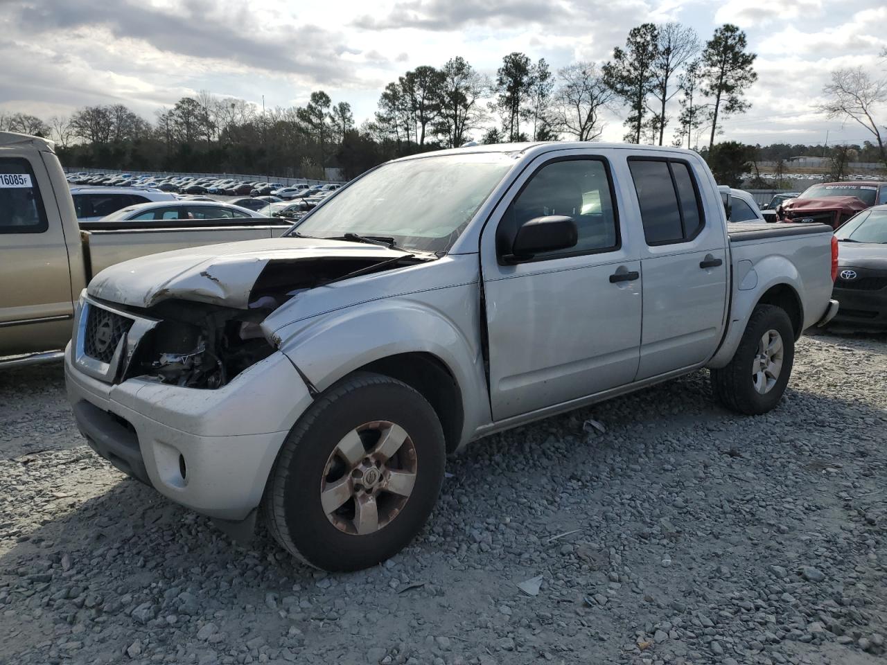 2013 Nissan Navara (Frontier) - Image 1
