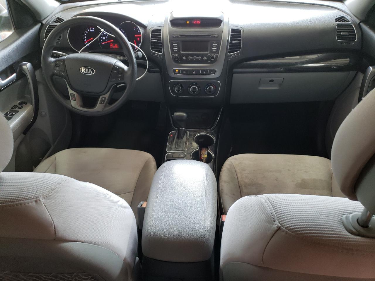 2015 Kia Sorento - Image 8