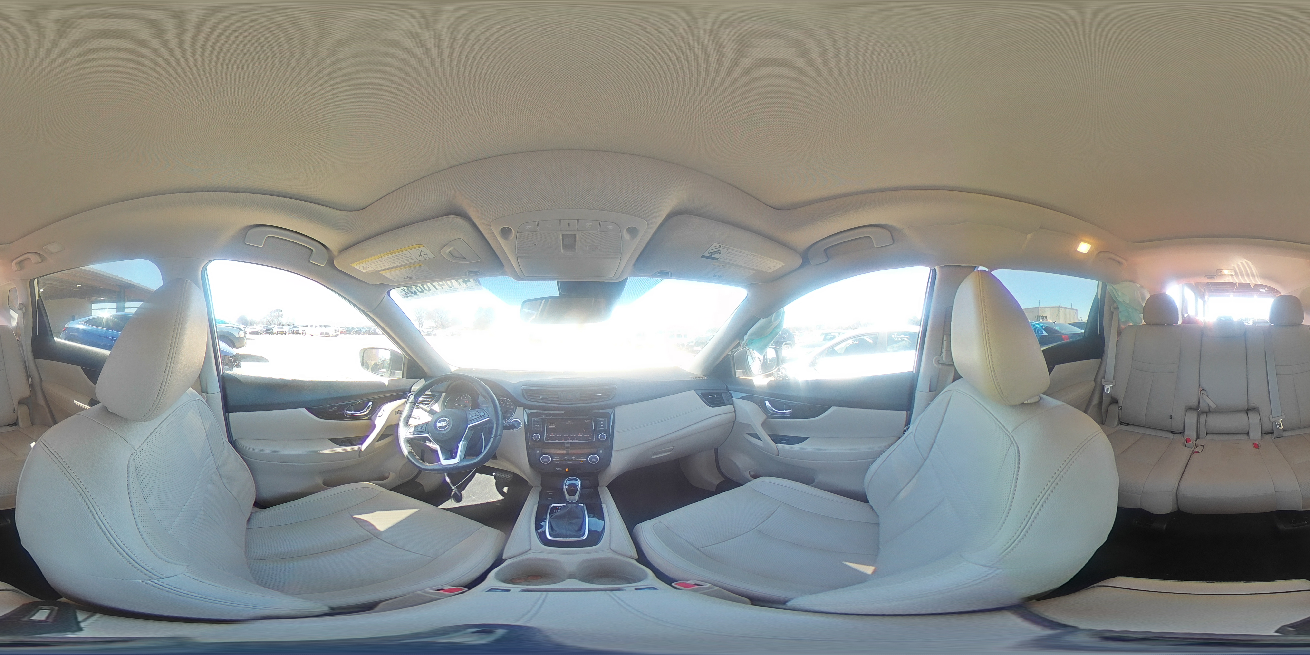 2019 Nissan Rogue - Image 15