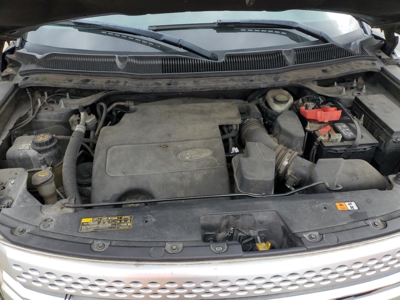 2012 Ford Explorer - Image 12