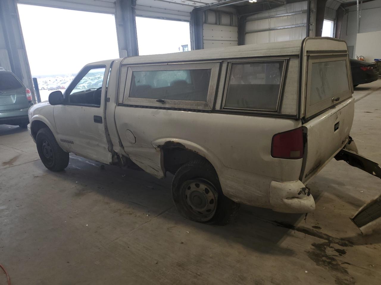 1997 GMC Sonoma - Image 2