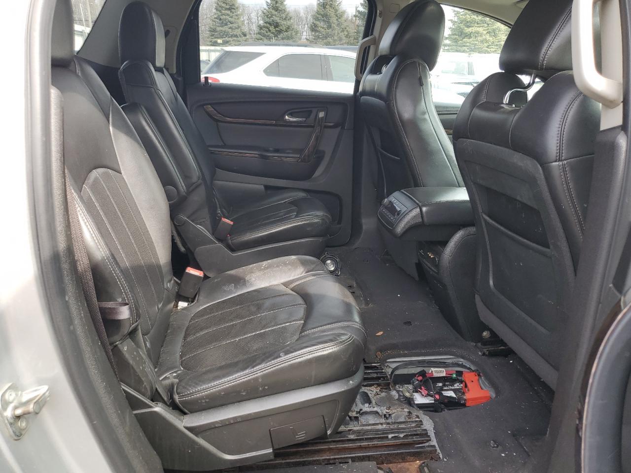 2013 GMC Acadia - Image 11