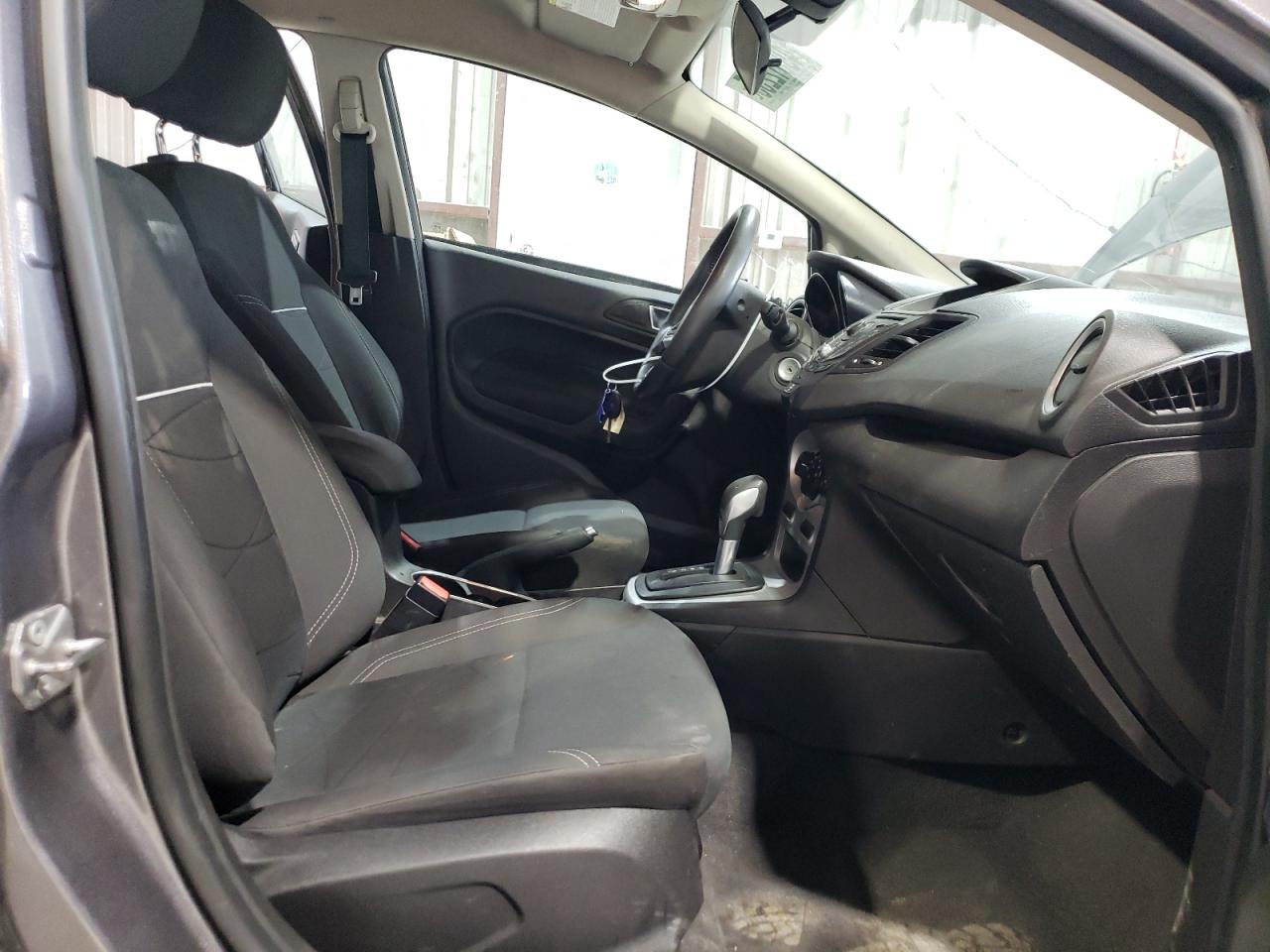 2014 Ford Fiesta - Image 7