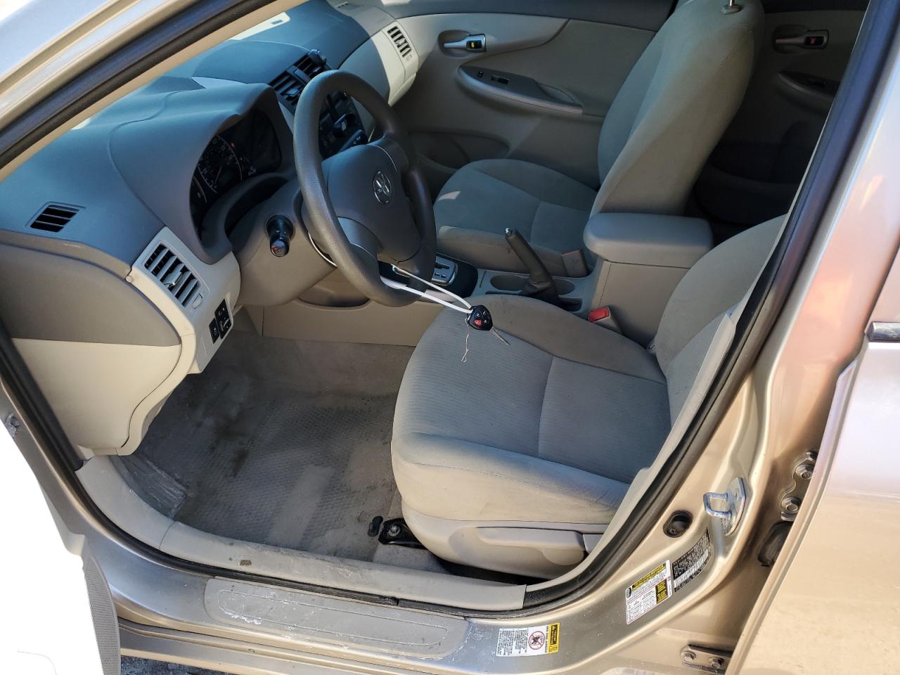 2010 Toyota Corolla - Image 7