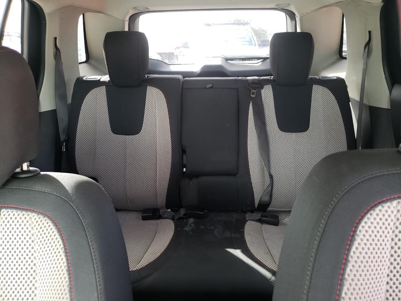 2013 GMC Terrain - Image 10