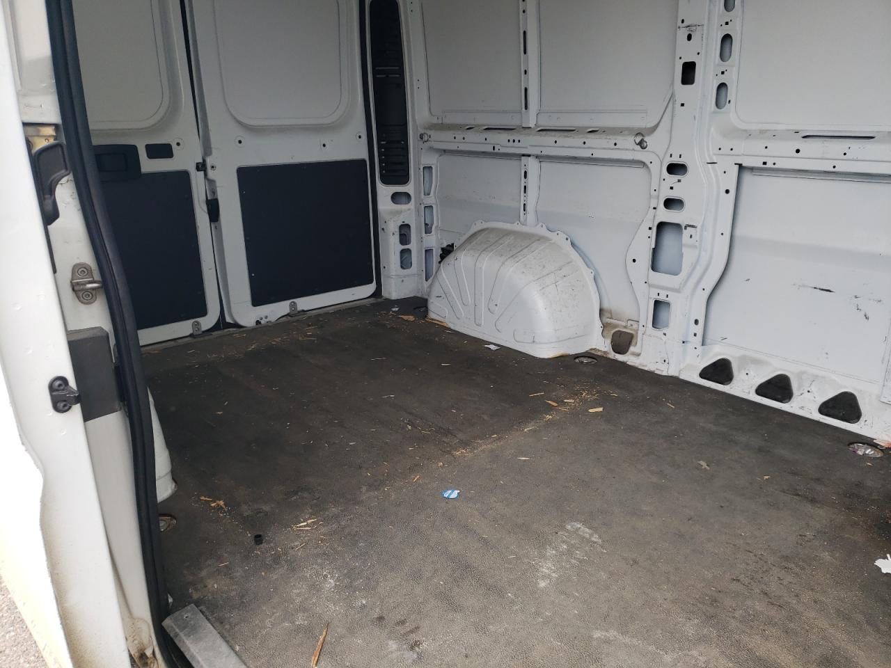 2018 Ram Promaster 2500 2500 High VIN: 3C6TRVCG3JE157756 Lot: 46492655