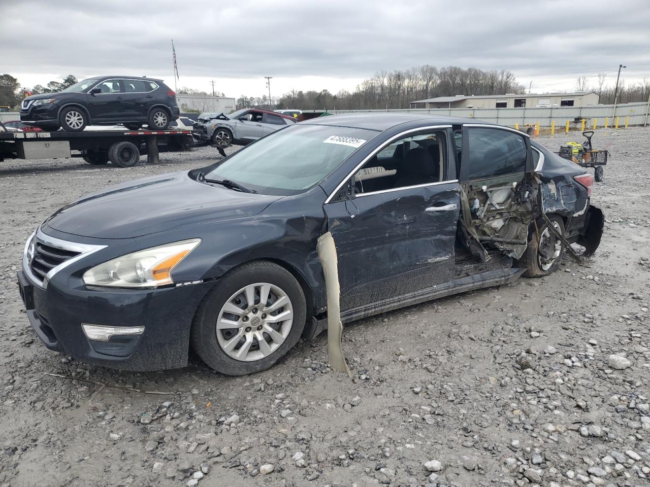 2015 Nissan Altima - Image 1