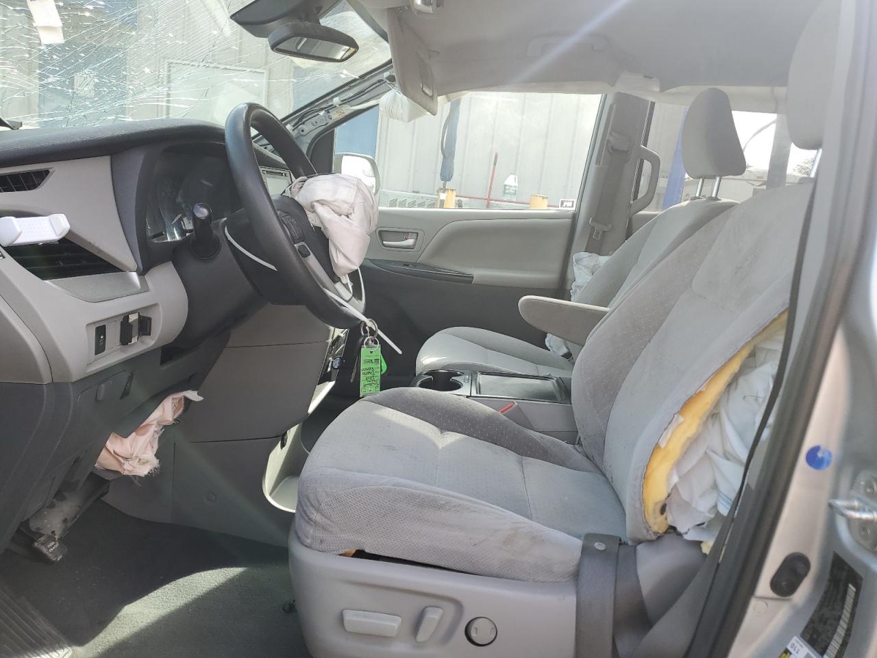 2019 Toyota Sienna Le VIN: 5TDKZ3DC7KS019908 Lot: 47618595