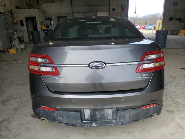  FORD TAURUS 2015 Серебристый