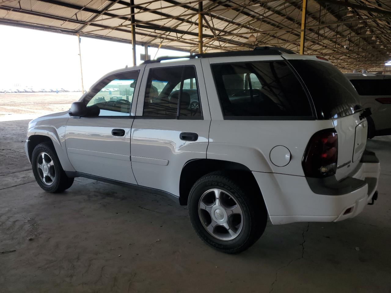 2007 Chevrolet TrailBlazer - Image 2