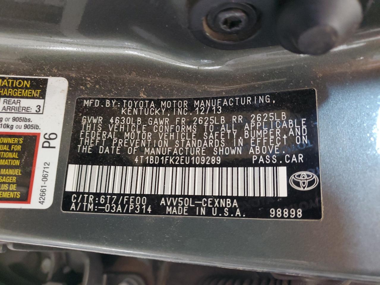 2014 Toyota Camry - Image 13