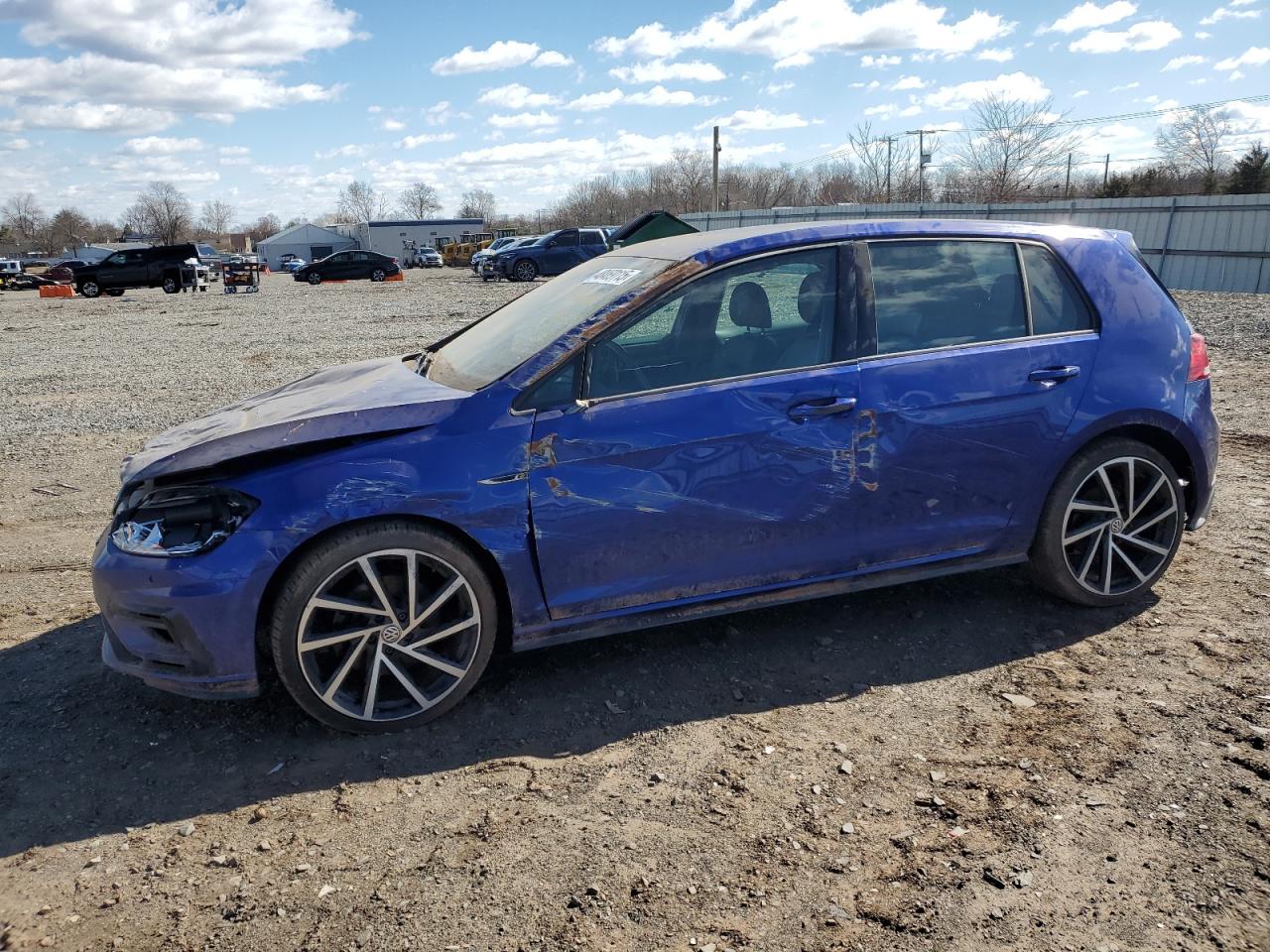 2019 Volkswagen Golf - Image 1