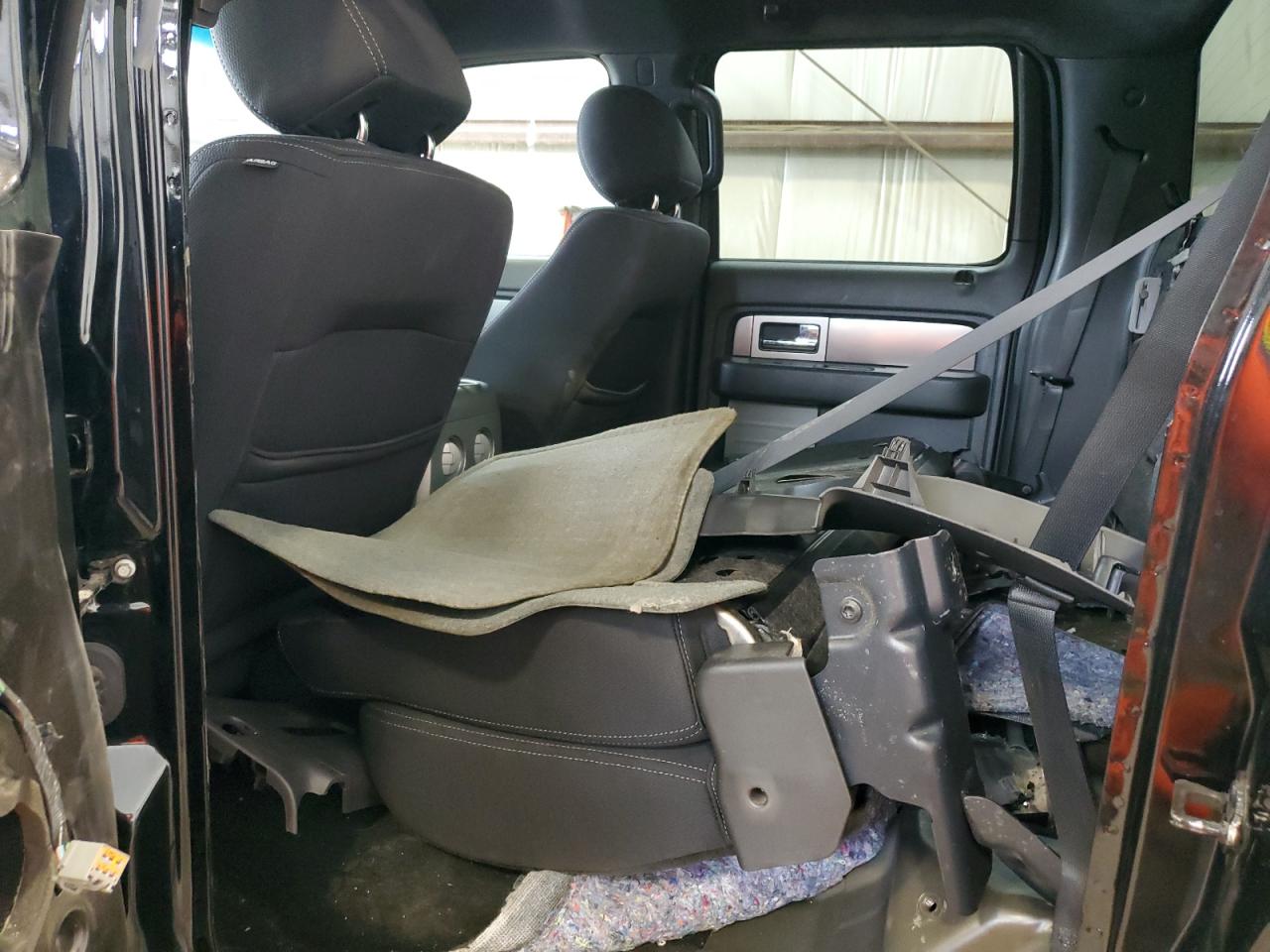 2014 Ford F-150 - Image 10