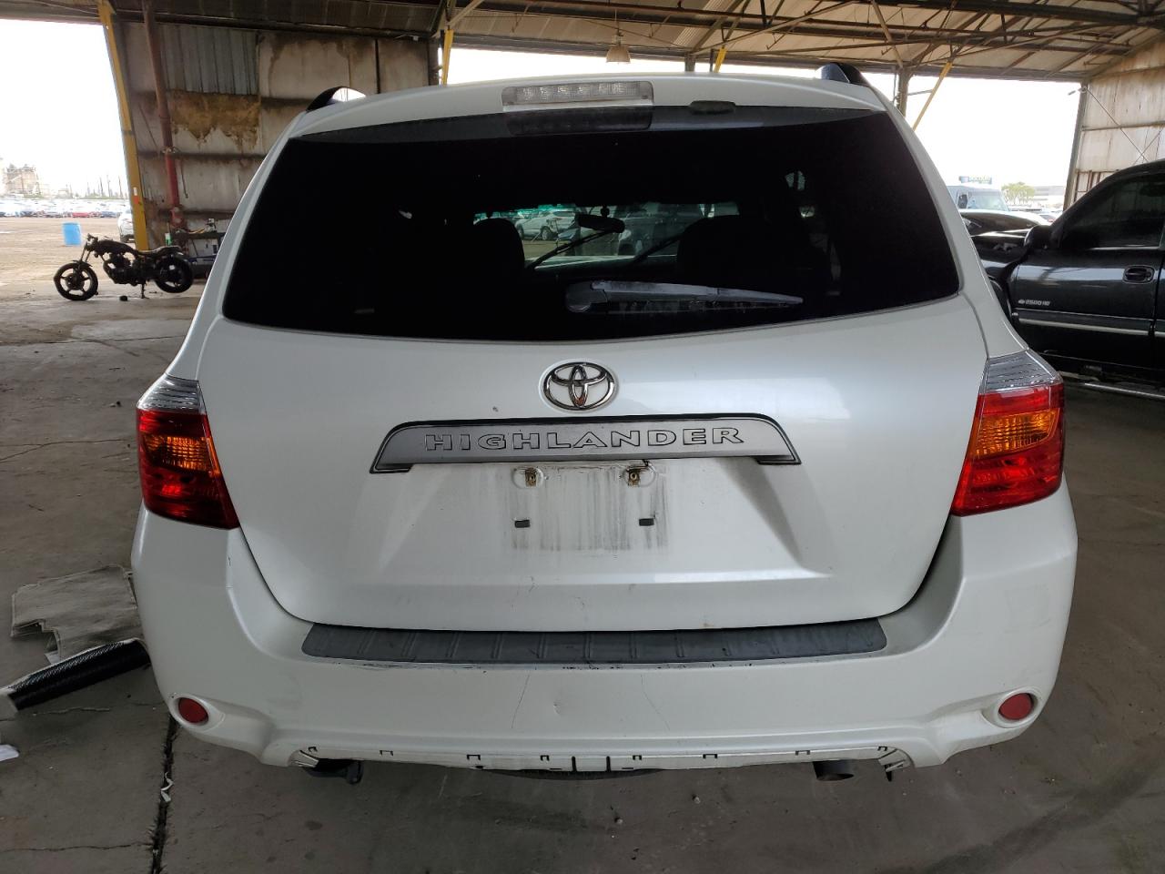 2010 Toyota Highlander - Image 6