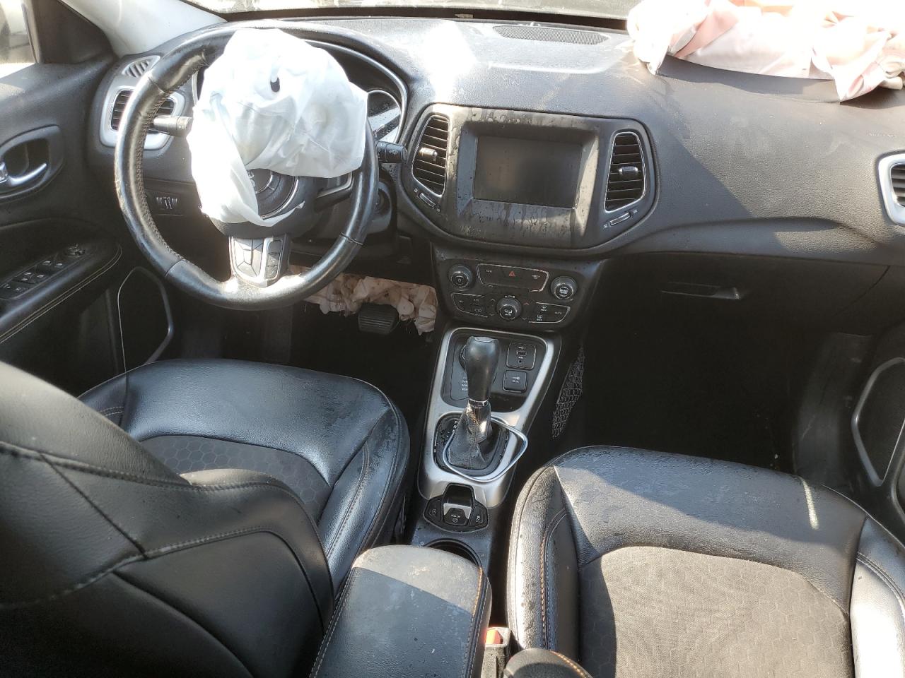 2019 Jeep Compass - Image 8