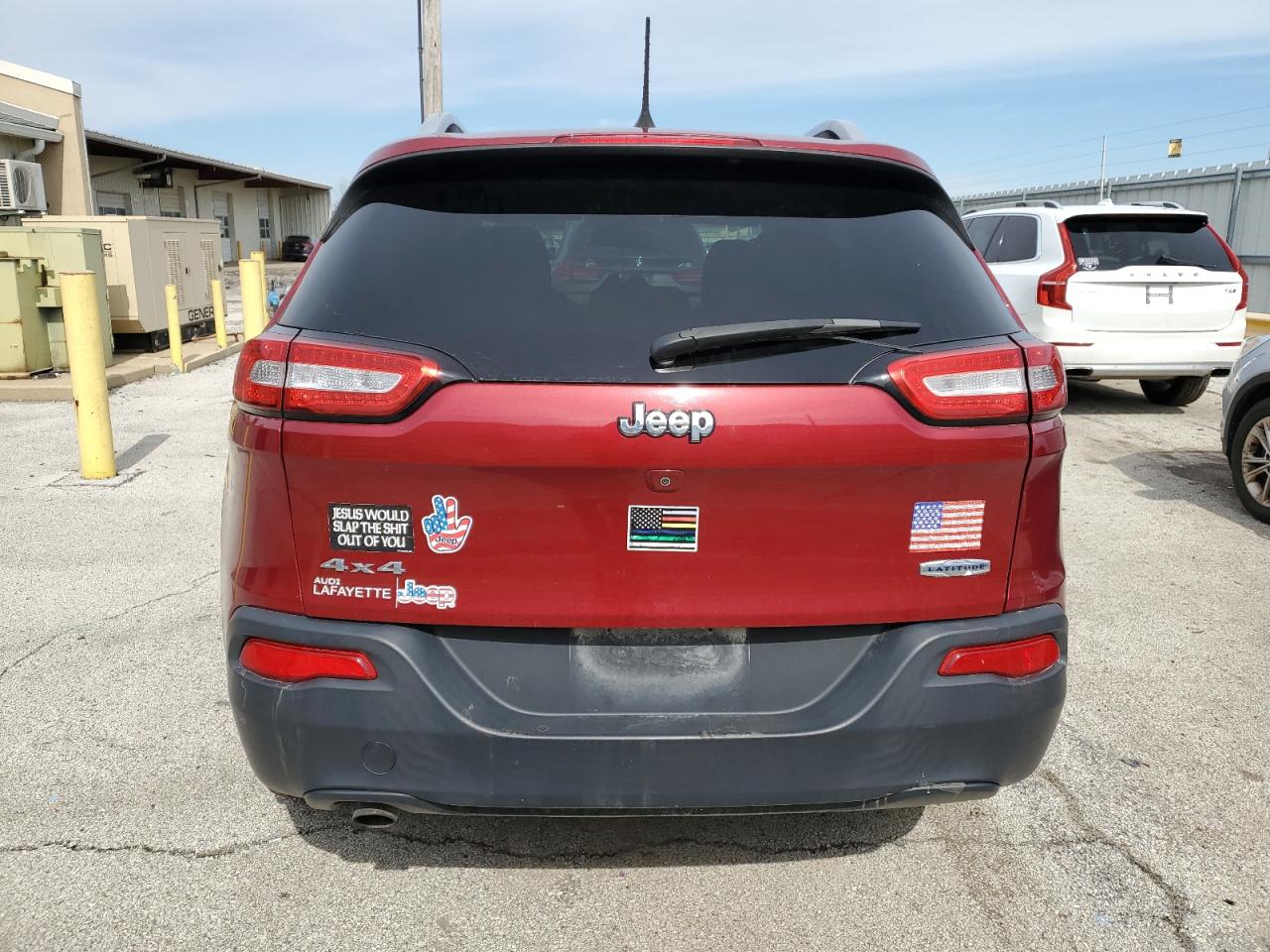 2017 Jeep Cherokee Latitude VIN: 1C4PJMCBXHW528444 Lot: 49841645