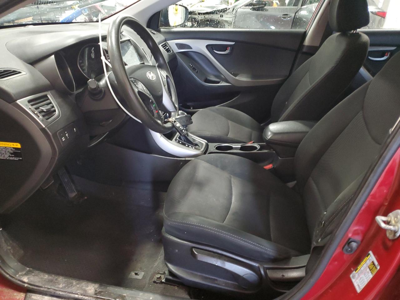 2016 Hyundai Elantra - Image 7