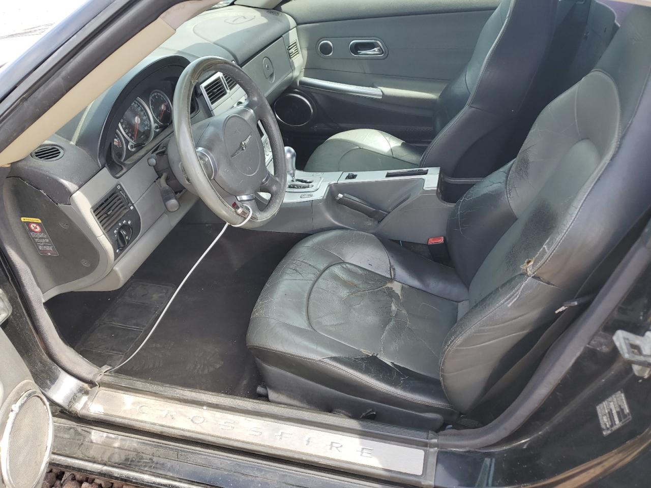 2004 Chrysler Crossfire - Image 7