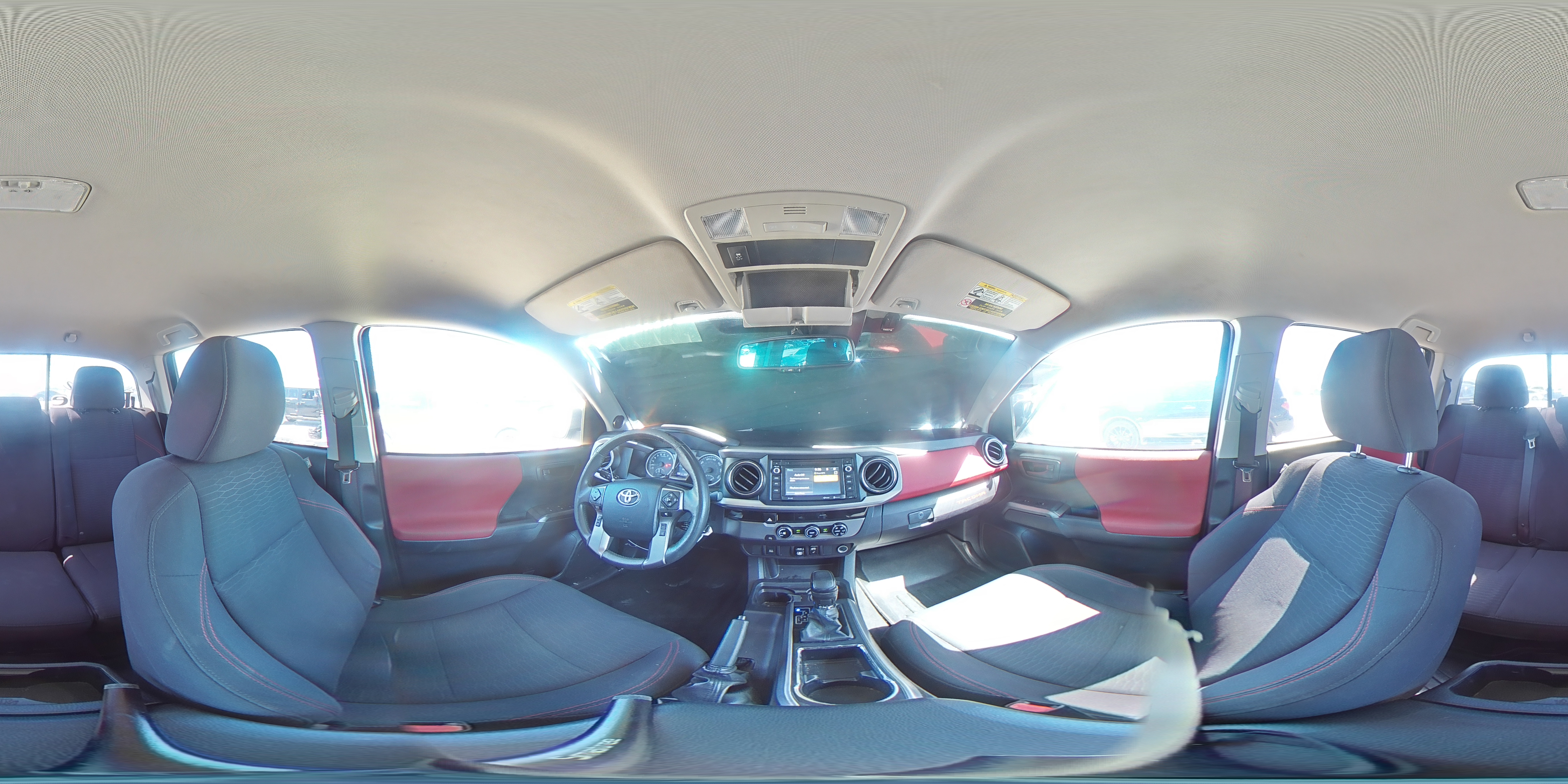 2018 Toyota Tacoma - Image 14