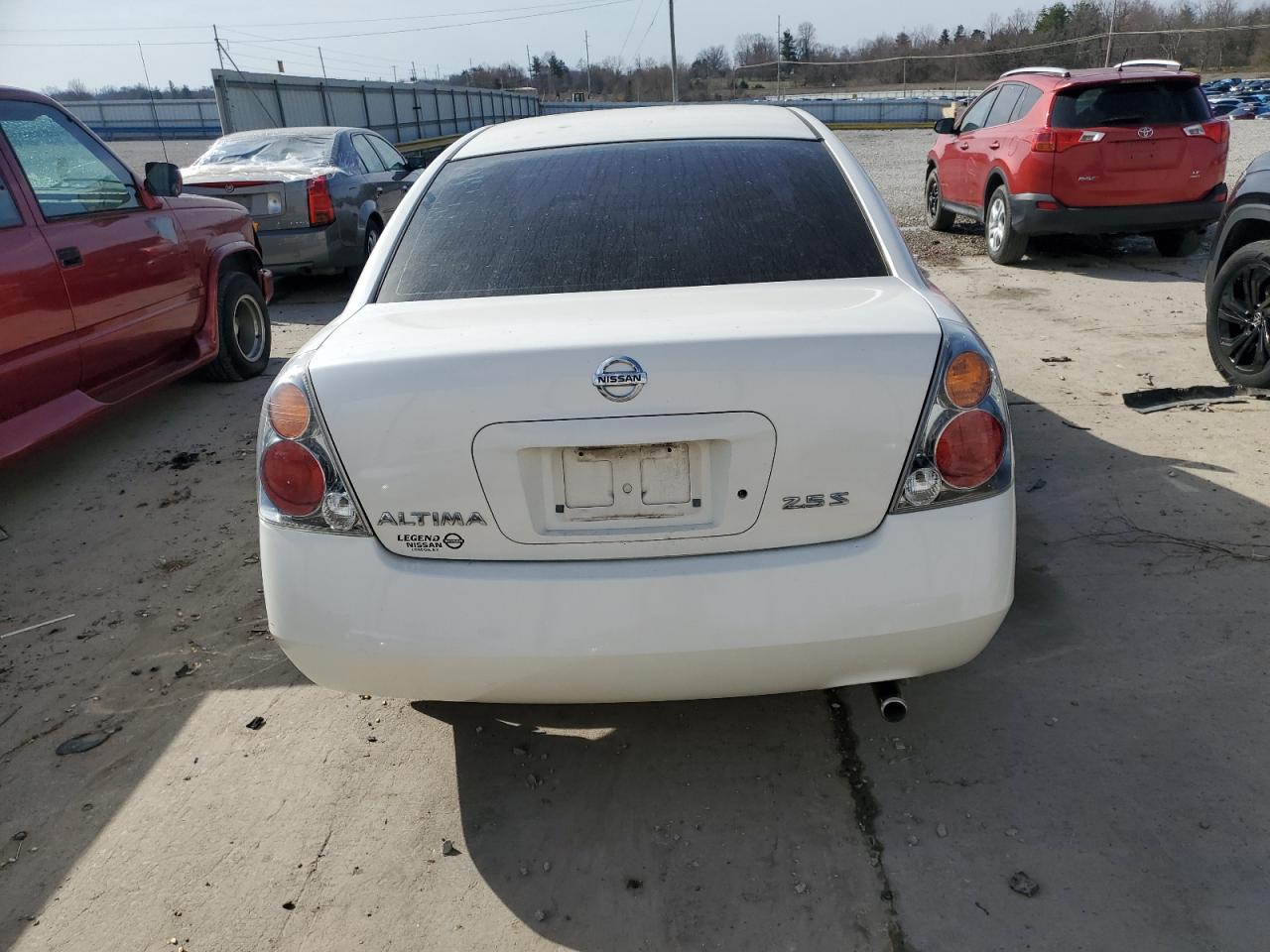 2003 Nissan Altima - Image 6