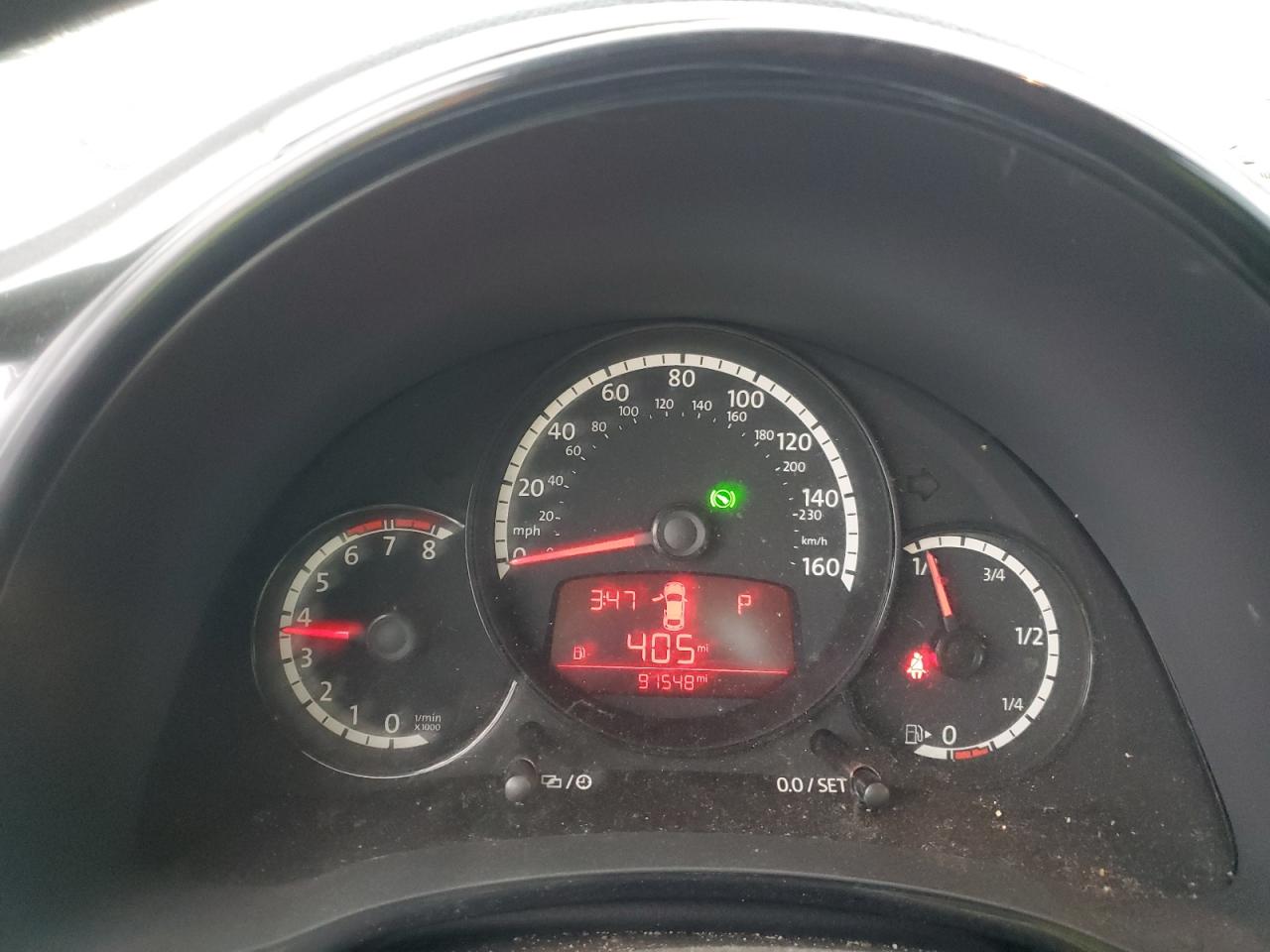 2014 Volkswagen Beetle - Image 9