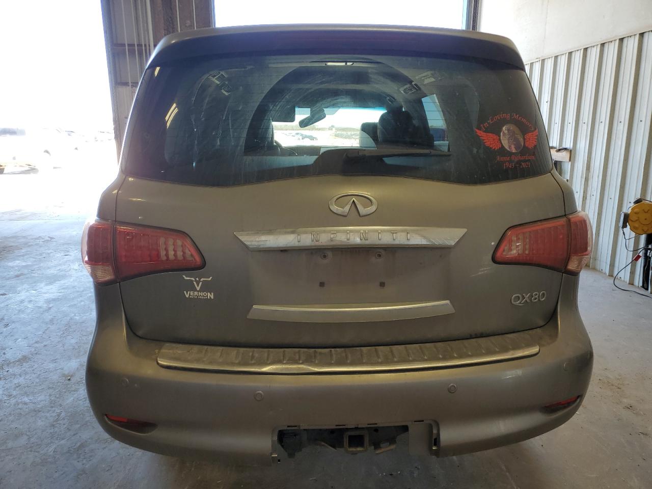 2014 Infiniti QX80 - Image 6