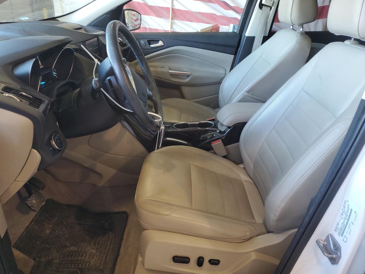 2014 Ford Escape - Image 7