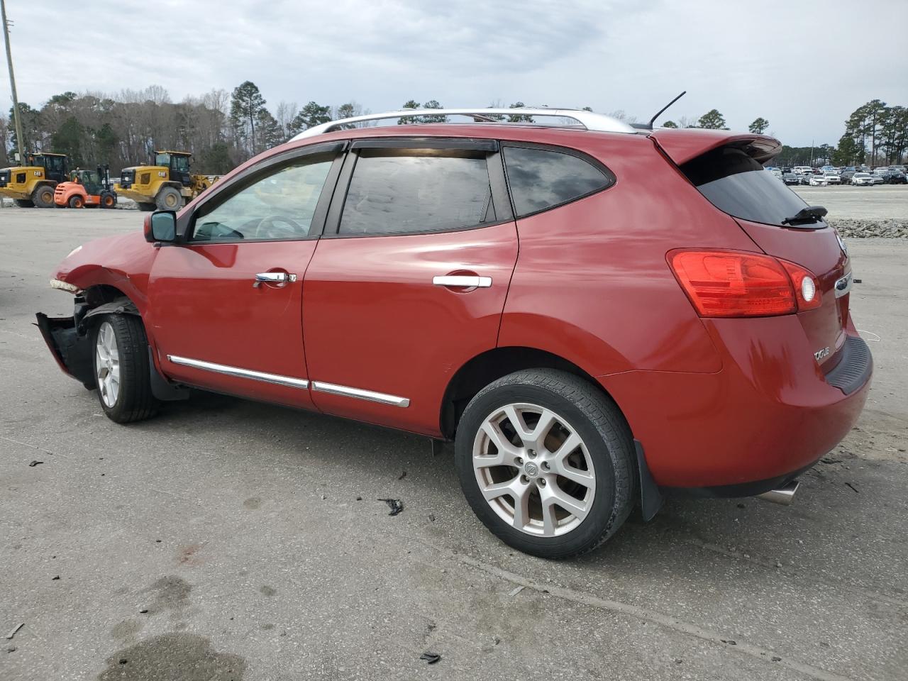 2012 Nissan Rogue - Image 2
