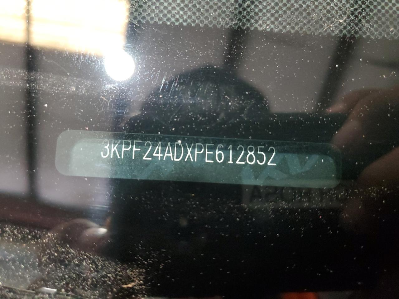 2023 Kia Forte - Image 12